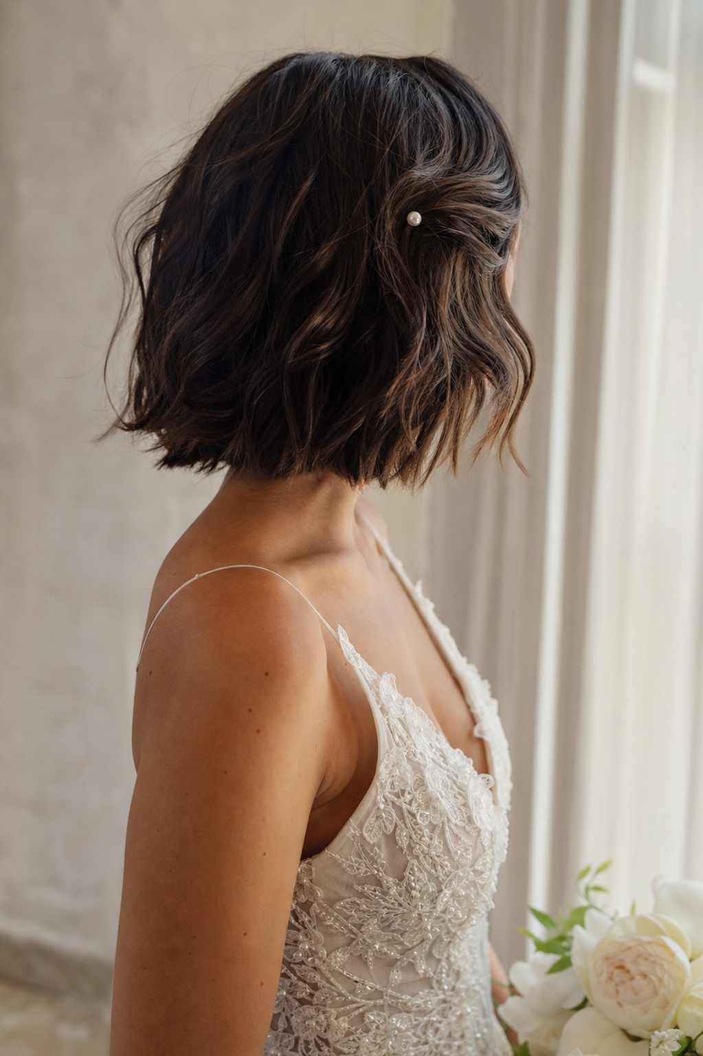 La coiffure pour cheveux courts au mariage : idées et tenue